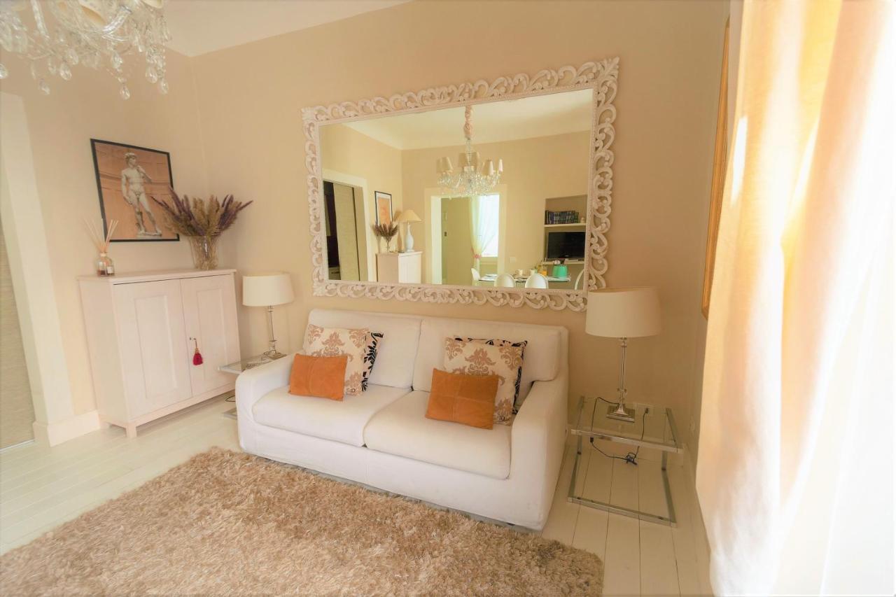 White Apartamento